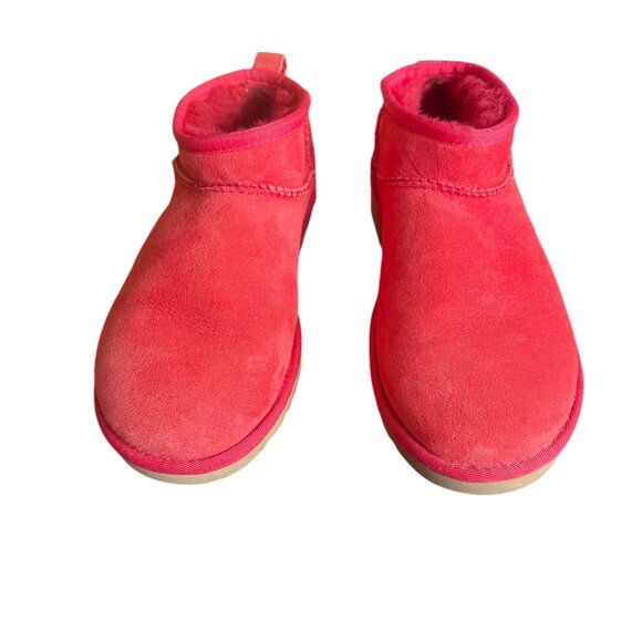 UGG Women's Classic Ultra Mini Cardinal Red NWOB Sz. 7 Retails $160 - Picture 4 of 11